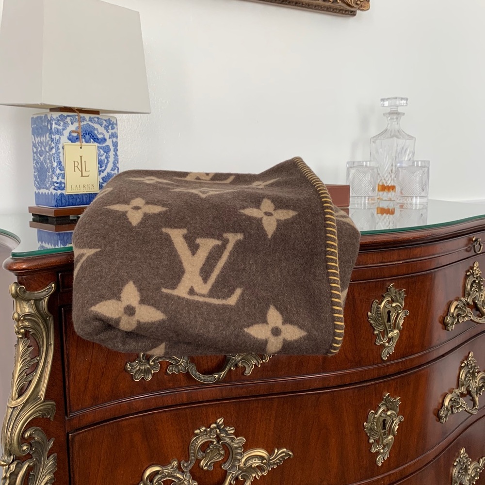 Louis Vuitton Monogram Spirit of Travel Blanket